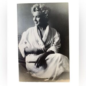 Marilyn Monroe book